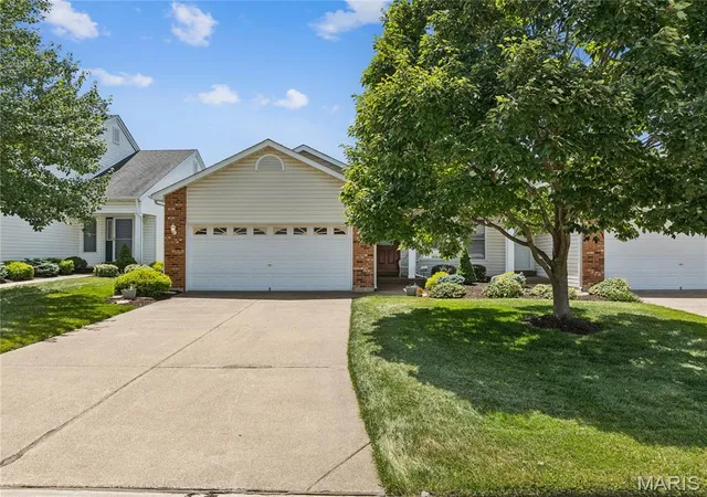227-maryland-dr-30a-o-fallon-mo-63366/hzid_bed5e40c