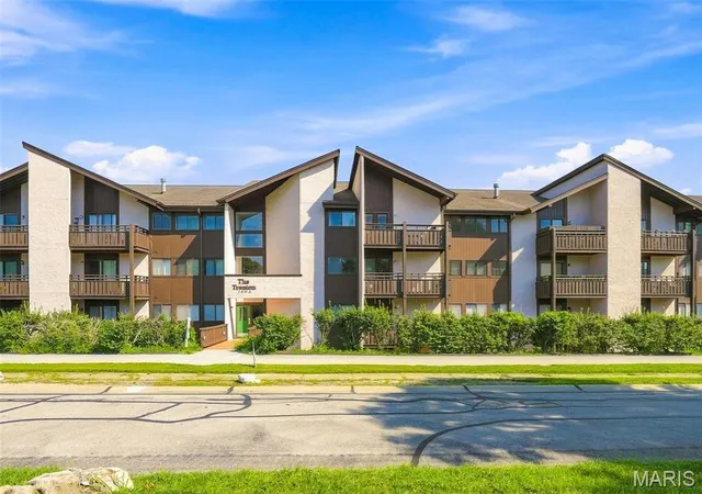 1465-heritage-lndg-104-saint-charles-mo-63303/hzid_bcaa36a7
