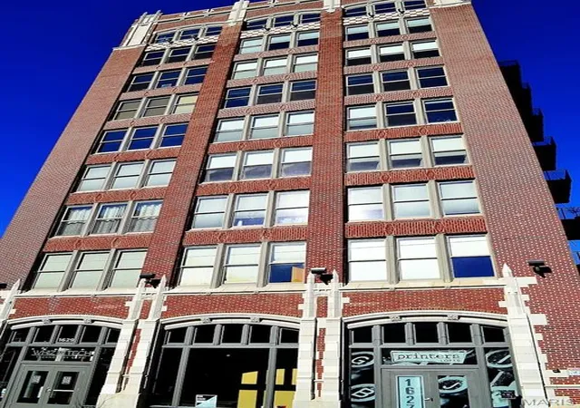 1627-locust-st-402-saint-louis-mo-63103/hzid_96ddbefc