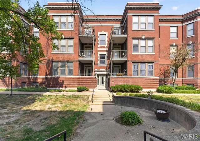 615-clara-ave-1c-saint-louis-mo-63112/hzid_9cc1b97f