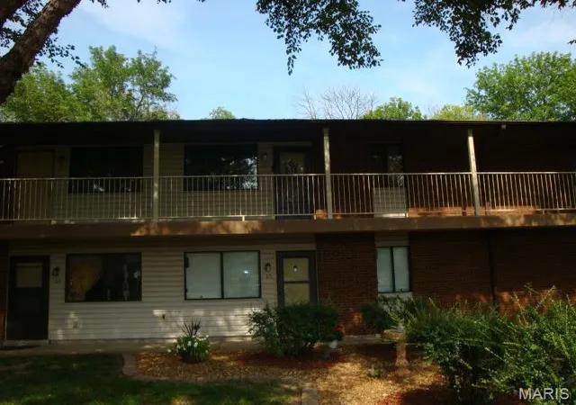 220-suppiger-ln-213-highland-il-62249/hzid_5cce1e17