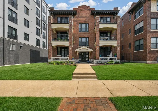 5631-pershing-ave-31-st-louis-mo-63112/hzid_d4510e30