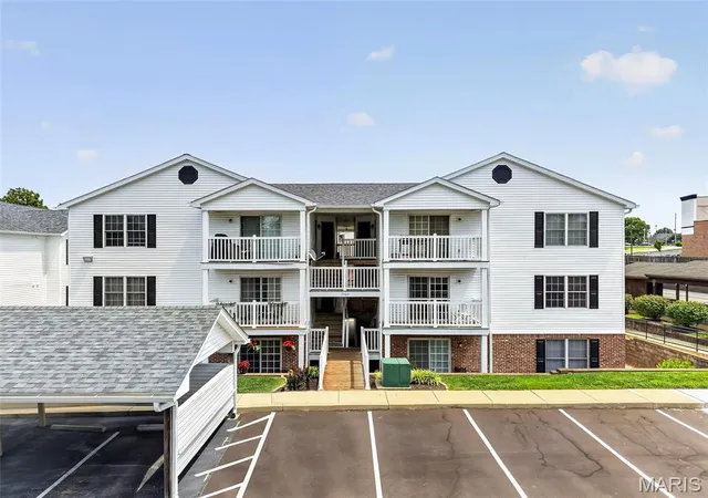 2562-coppergate-square-dr-f-st-louis-mo-63129/hzid_1de95271
