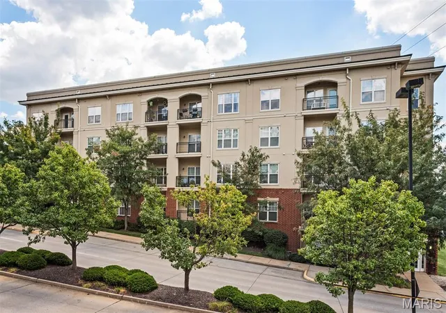1270-strassner-dr-3414-saint-louis-mo-63144/hzid_702ca580