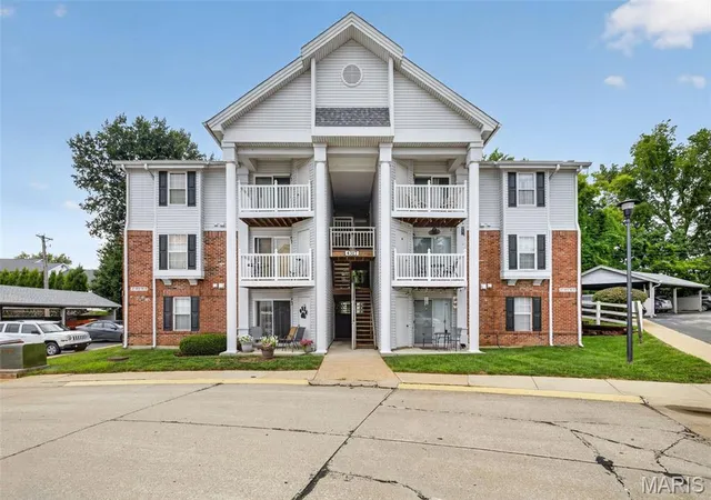 4317-arrow-tree-dr-e-unincorporated-mo-63128/hzid_1f7d2931