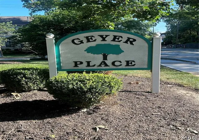 425-s-geyer-rd-h-st-louis-mo-63122/hzid_8793e96e