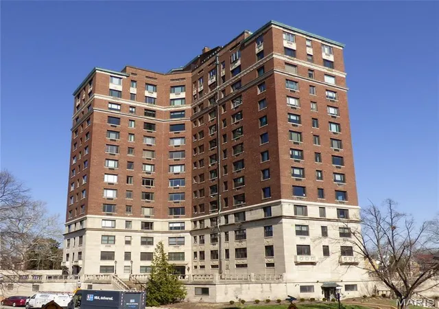 410-n-newstead-ave-15e-st-louis-mo-63108/hzid_39d666ac