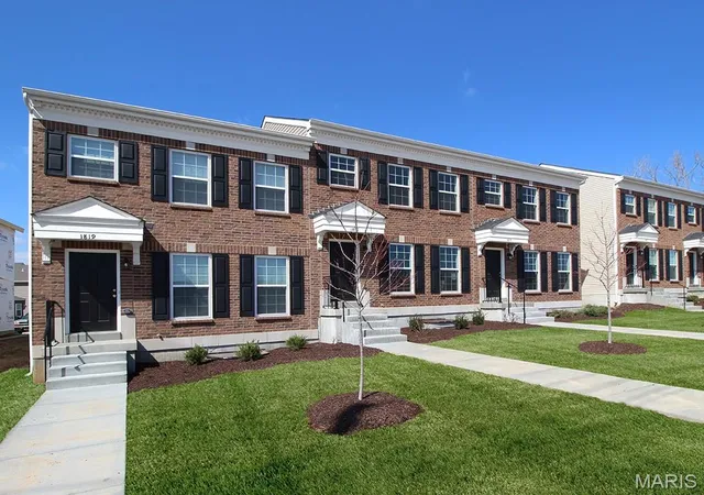 2-georgetown-at-harvest-townhome-o-fallon-mo-63385/hzid_ff6f5c9d