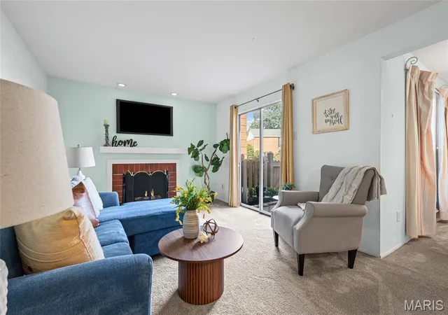 13419-land-o-woods-dr-1-saint-louis-mo-63141/hzid_062f30bc