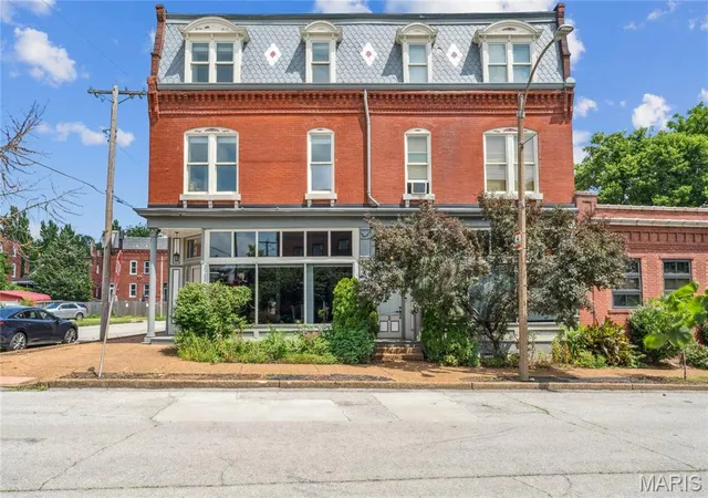 2900-indiana-ave-3-st-louis-mo-63118/hzid_7896b212