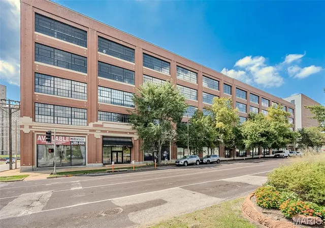 4100-forest-park-ave-st-louis-mo-63108/hzid_299069d4