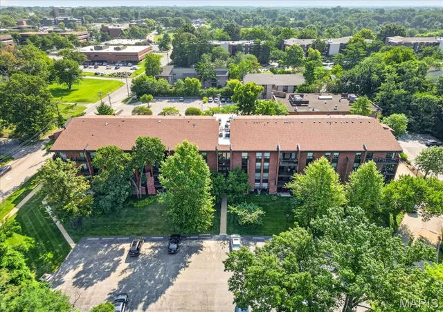 585-coeur-de-royale-dr-201-creve-coeur-mo-63141/hzid_95d64d99