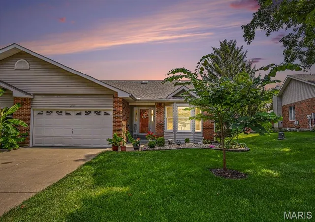 2960-sylvan-ln-5d-st-charles-mo-63301/hzid_31edf543