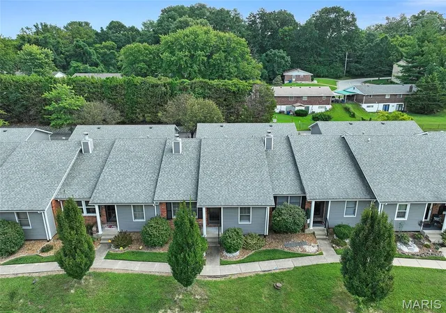 300-pine-lake-rd-14-collinsville-il-62234/hzid_77e1e062