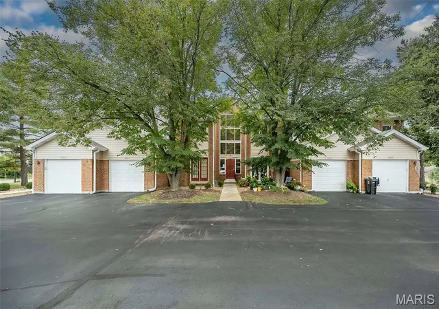 1300-holgate-dr-g6-ballwin-mo-63021/hzid_cf598380