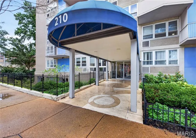 210-n-17th-street-805-saint-louis-mo-63103/hzid_331bb45d
