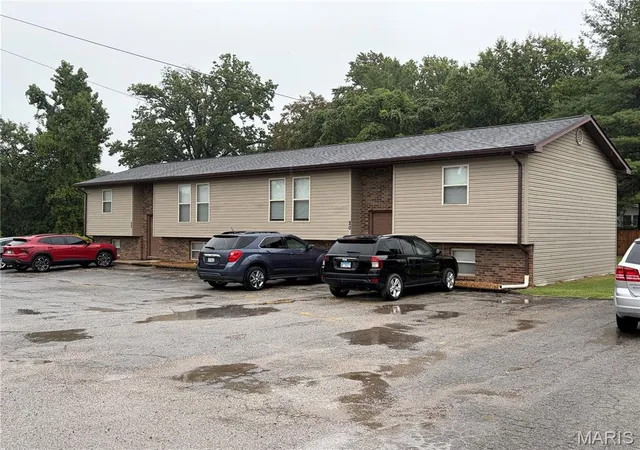 20-22-carol-dr-collinsville-il-62234/hzid_f7becdfe