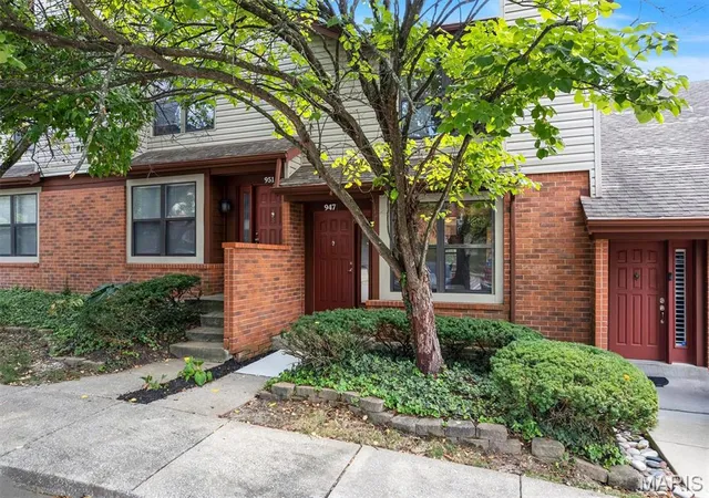 947-quail-meadows-ct-e-chesterfield-mo-63017/hzid_c15cf2bf