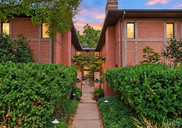 7397-pershing-ave-a-saint-louis-mo-63130/hzid_37d7c4cd