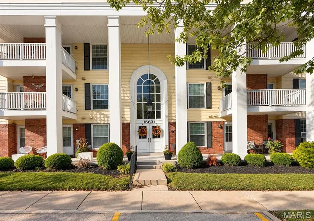 15631-hedgeford-ct-9-chesterfield-mo-63017/hzid_a3b31711