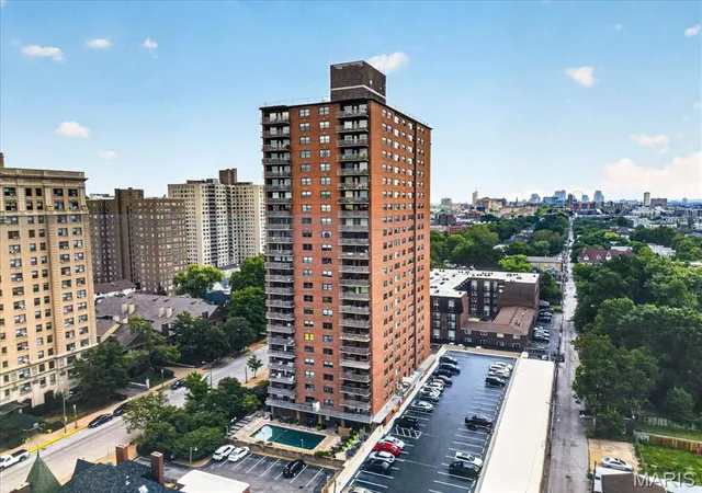 4466-w-pine-blvd-8c-saint-louis-mo-63108/hzid_489ae1cf