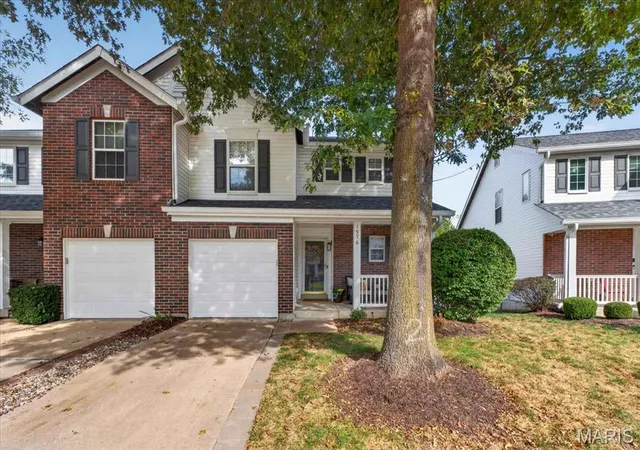 1576-forest-springs-dr-ballwin-mo-63021/hzid_ee33a99b