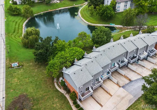 300-pine-lake-rd-1-collinsville-il-62234/hzid_f94c1266
