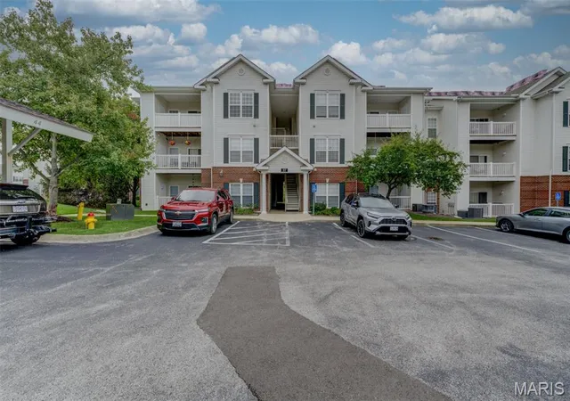37-kassebaum-ln-201-saint-louis-mo-63129/hzid_24d8c22f