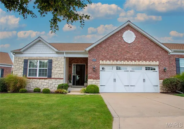 149-amiot-ct-chesterfield-mo-63146/hzid_ac68429f