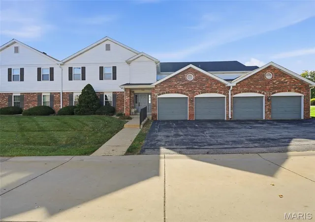 4308-sunridge-dr-b-saint-louis-mo-63125/hzid_07630834