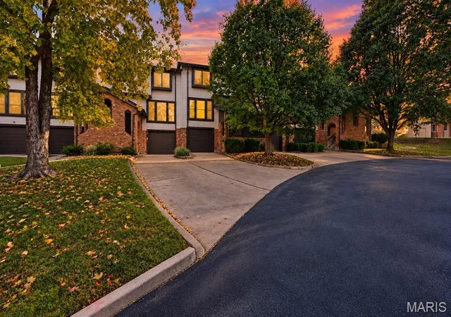 2308-driftwood-pl-saint-louis-mo-63146/hzid_64b548f0