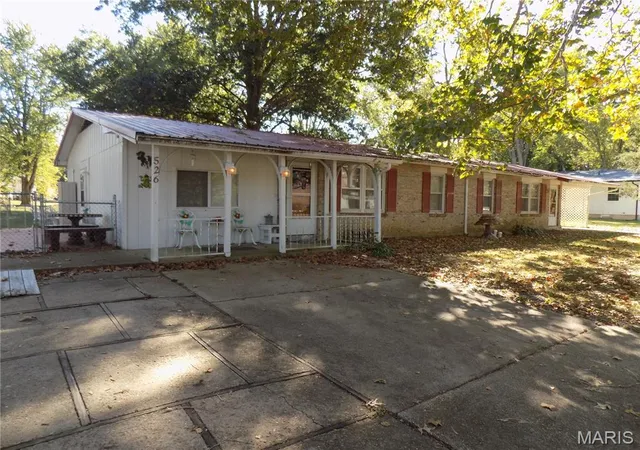 524-526-thompson-ln-arcadia-mo-63621/hzid_3c2c2f5f