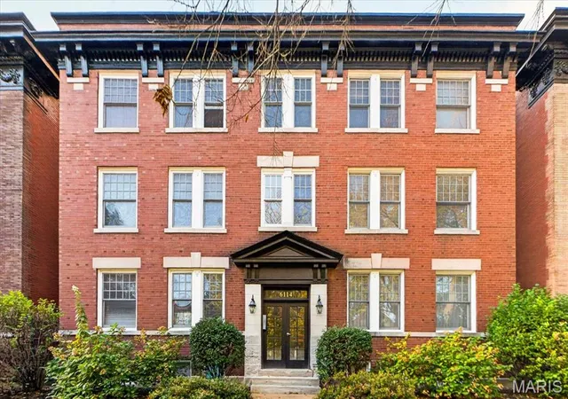 6114-washington-blvd-202-saint-louis-mo-63112/hzid_d16865f3