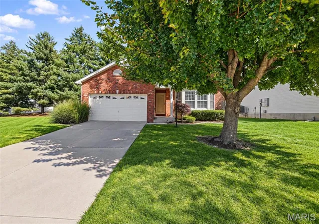 1626-mont-vista-ave-godfrey-il-62035/hzid_6751738b