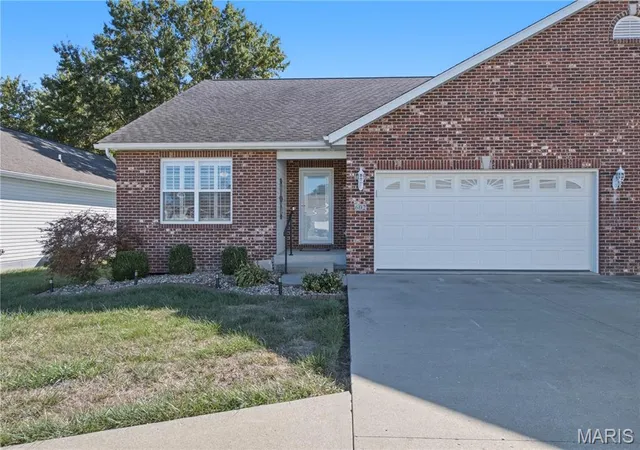 602-elizabeth-dr-602-litchfield-il-62056/hzid_5887586f