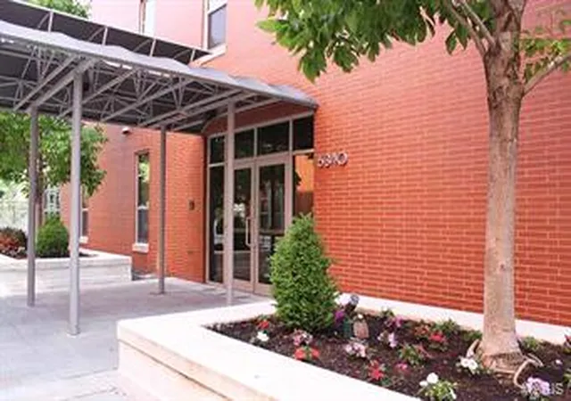 6340-clayton-rd-304-richmond-heights-mo-63117/hzid_c278aded