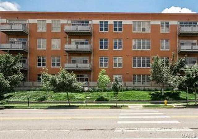 6340-clayton-rd-202-richmond-heights-mo-63117/hzid_2d8c6034