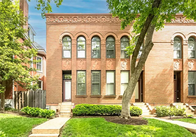 4343-laclede-ave-h-st-louis-mo-63108/hzid_ae1e53d2