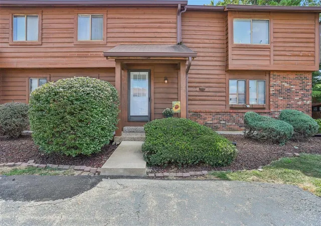 270-cedar-grv-dr-c-saint-charles-mo-63304/hzid_61efcded