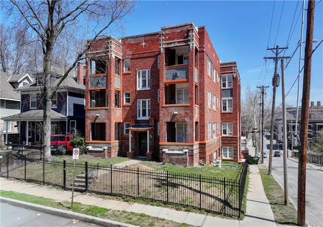 4245-harrison-st-kansas-city-mo-64110/hzid_5dab20d8