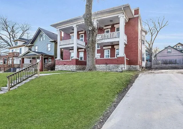 4330-troost-ave-kansas-city-mo-64110/hzid_2417e66f