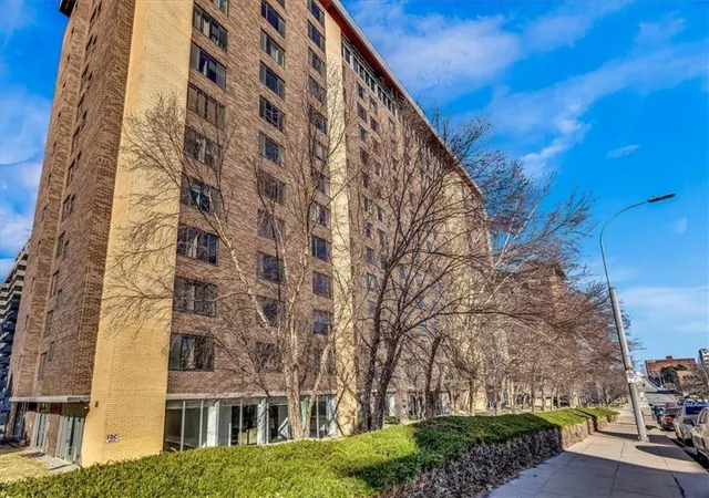 600-e-8th-st-5s-kansas-city-mo-64106/hzid_f7e7fca0