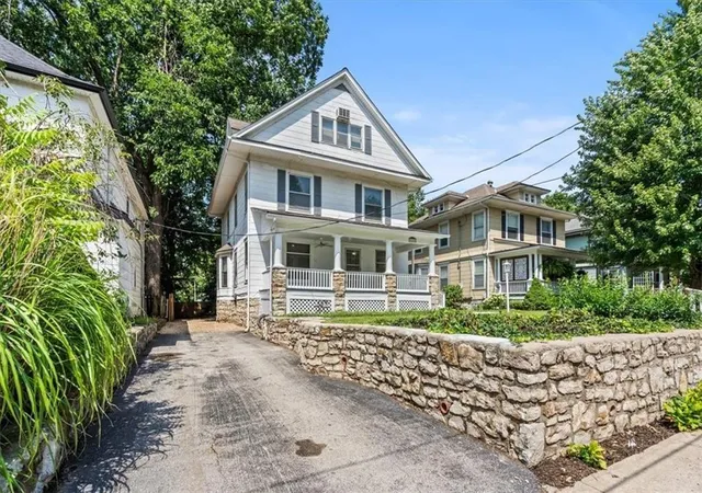 920-s-main-st-independence-mo-64050/hzid_f76c7944