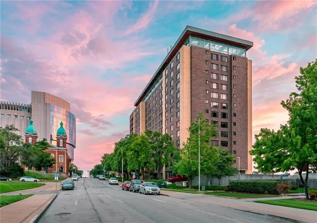 600-e-8th-st-3l-kansas-city-mo-64106/hzid_8e1e2a2c