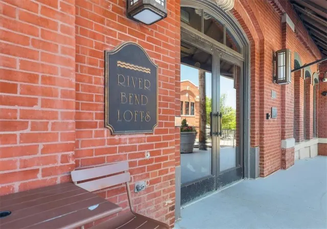 200-main-st-510-kansas-city-mo-64105/hzid_a5d925a2