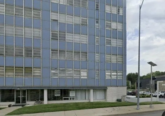 333-w-meyer-blvd-909-kansas-city-mo-64113/hzid_24283338