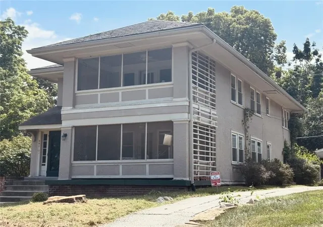 201-w-51st-terrace-kansas-city-mo-64112/hzid_459b88bc