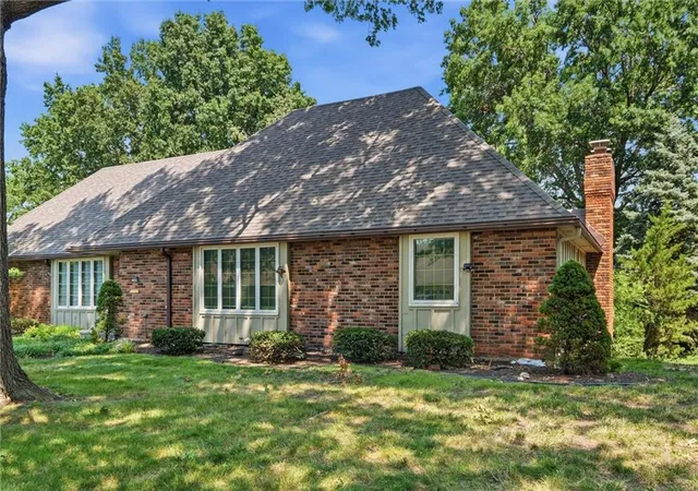 1308-nw-6th-street-blue-springs-mo-64014/hzid_37d2fcff