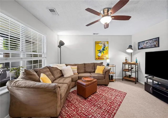 2317-ne-68th-street-gladstone-mo-64118/hzid_4a712c19