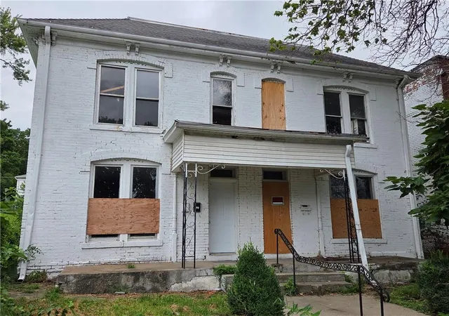 723-s-10th-street-st-joseph-mo-64501/hzid_7b6d2cb1